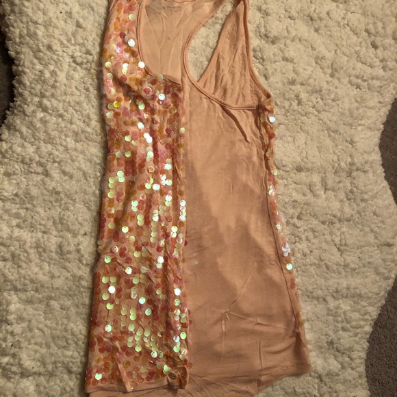 Tee - Picture 4 of 7